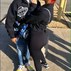 Meet your Posher, Glo